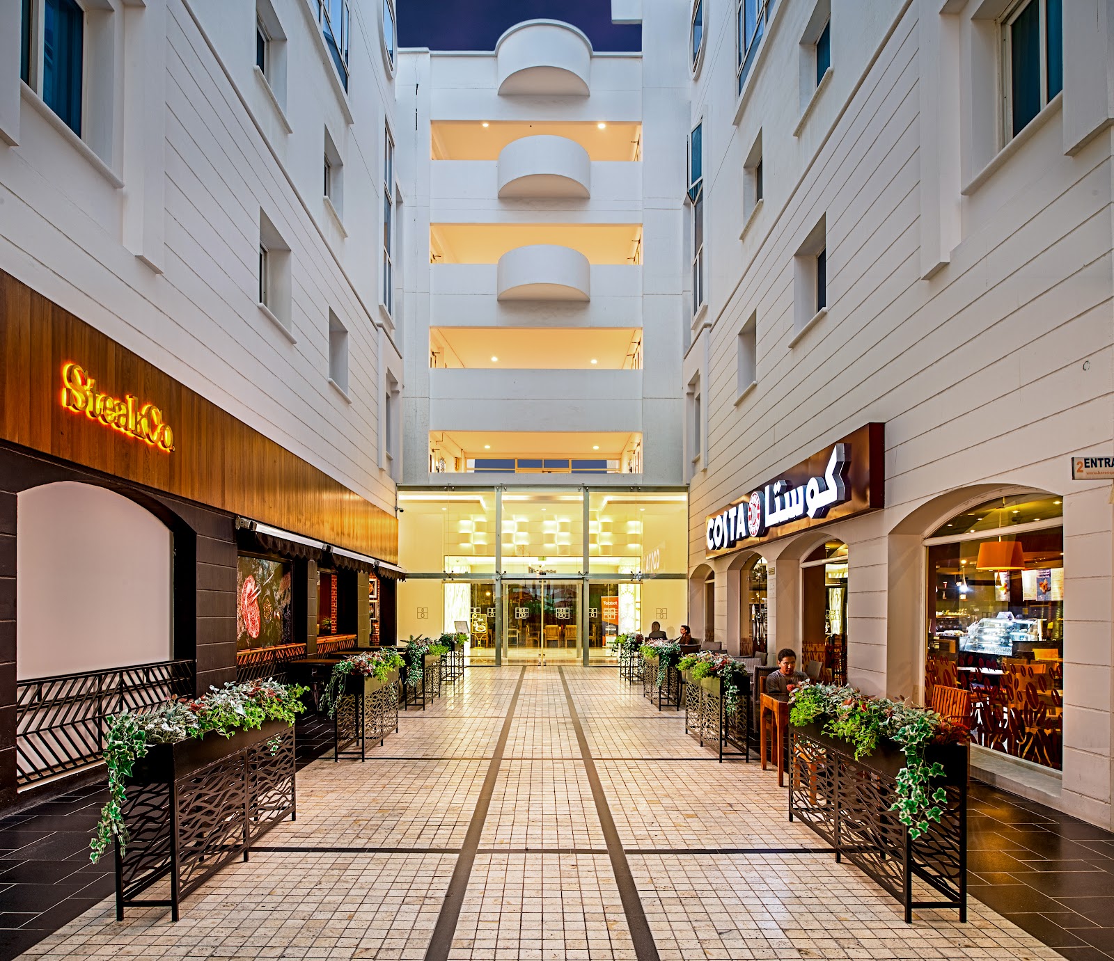 Boulevard Boutique Mall