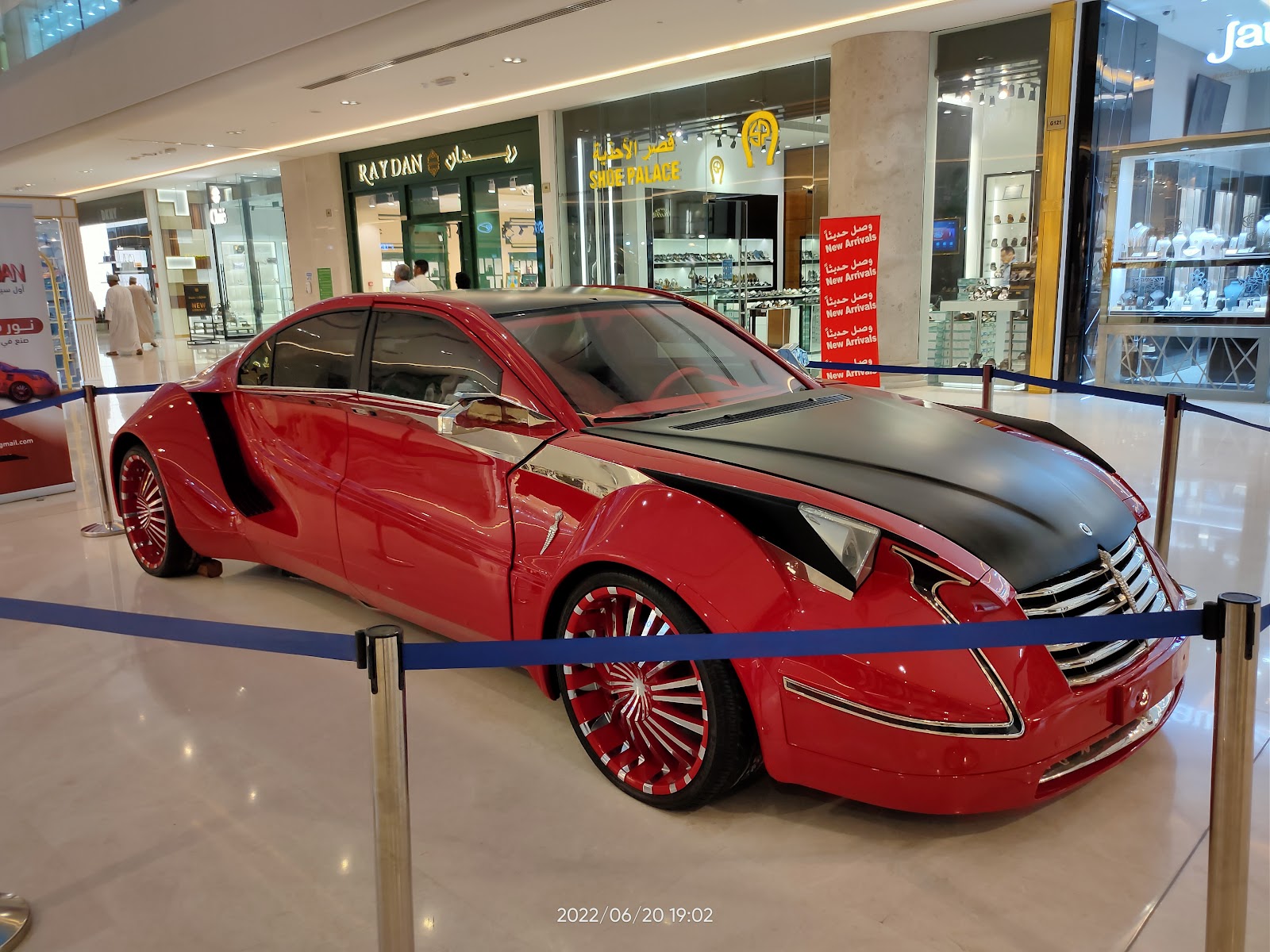 Boulevard Boutique Mall - Photo 2